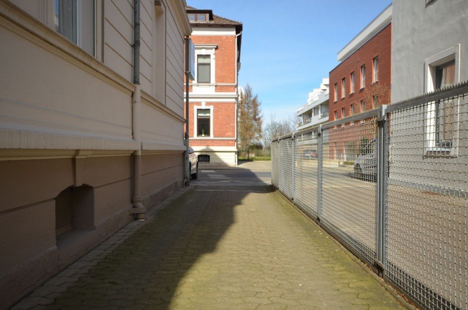 Einfahrt B�rohaus Braunschweig