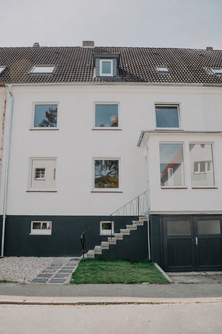 VORDERANSICHT Reihenmittelhaus Hannover