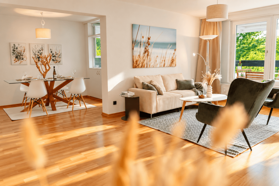 Wohn- und Esszimmer.PNG Etagenwohnung Braunschweig