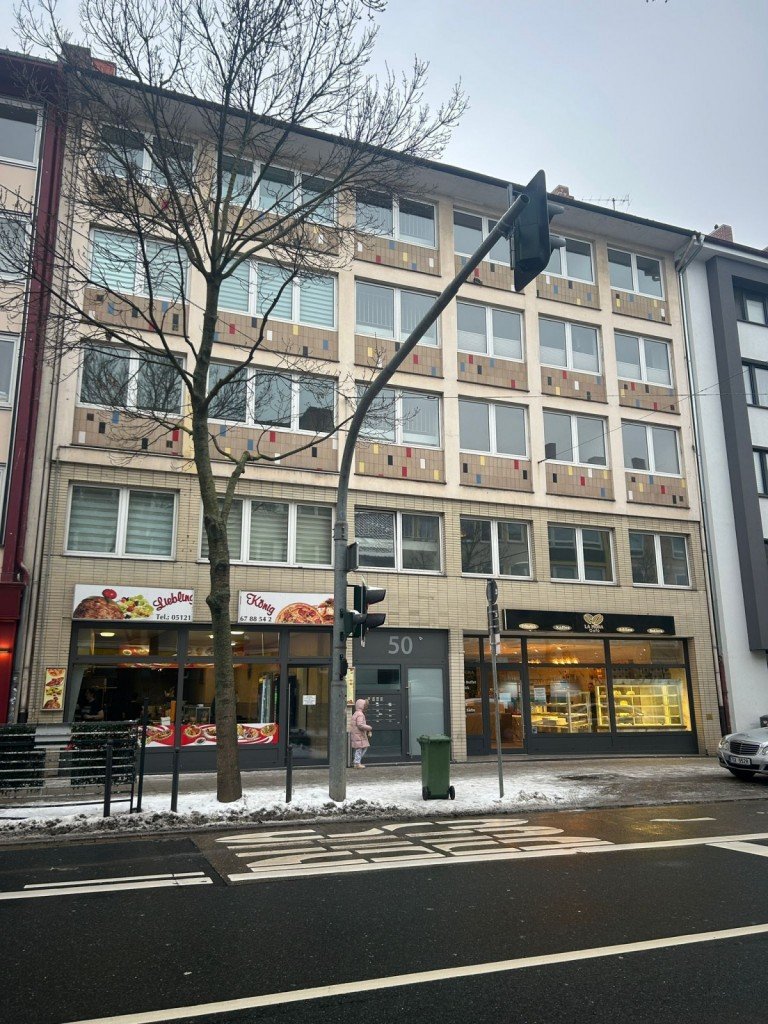 VORDERANSICHT Hildesheim Mehrfamilienhaus 1.152 m�-CITY-INVESTMENT MIT AUSBAURESERVE & STUDENTISCHEM VERMIETUNGSKONZEPT