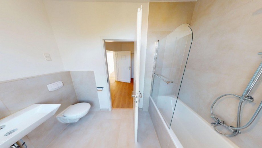 Bad.jpg Etagenwohnung Braunschweig