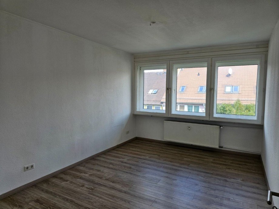 BEISPIEL ZIMMER 4OG Mehrfamilienhaus Hildesheim
